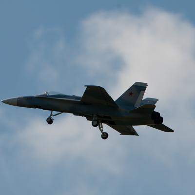 F 18 4