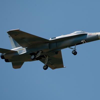 F 18 5
