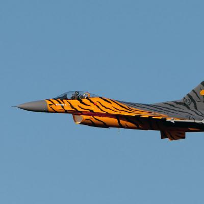 F16 2